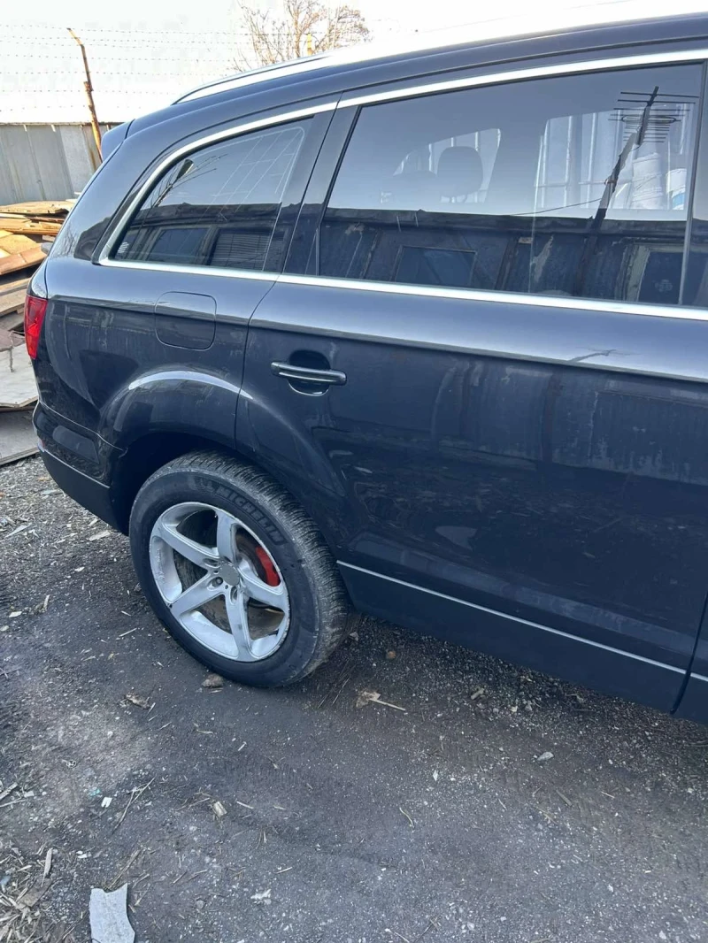 Audi Q7, снимка 6 - Автомобили и джипове - 49370666