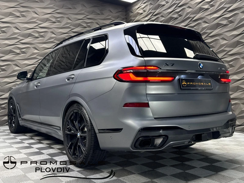 BMW X7 xDrive40i M-pack H&K* 360* Lift* Massage, снимка 3 - Автомобили и джипове - 51854904