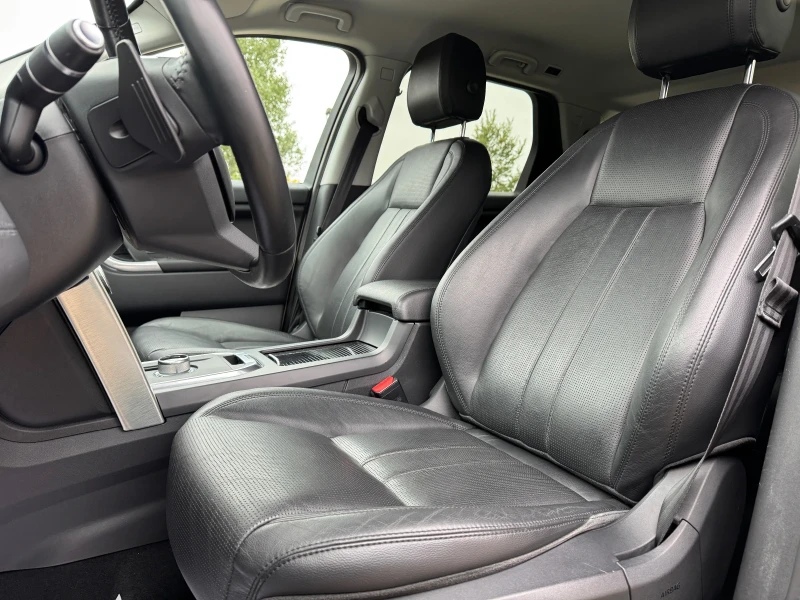 Land Rover Discovery Sport 2.0i-240KC-AWD-9АТ-АВТОМАТ-ПОДГРЕВ-ВОЛАН-189Х.КМ!!, снимка 11 - Автомобили и джипове - 51938416