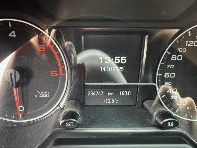 Audi Q5 2.0 TDI/QUATTRO/S LINE/PANORAMA/KOJA, снимка 9 - Автомобили и джипове - 52494541