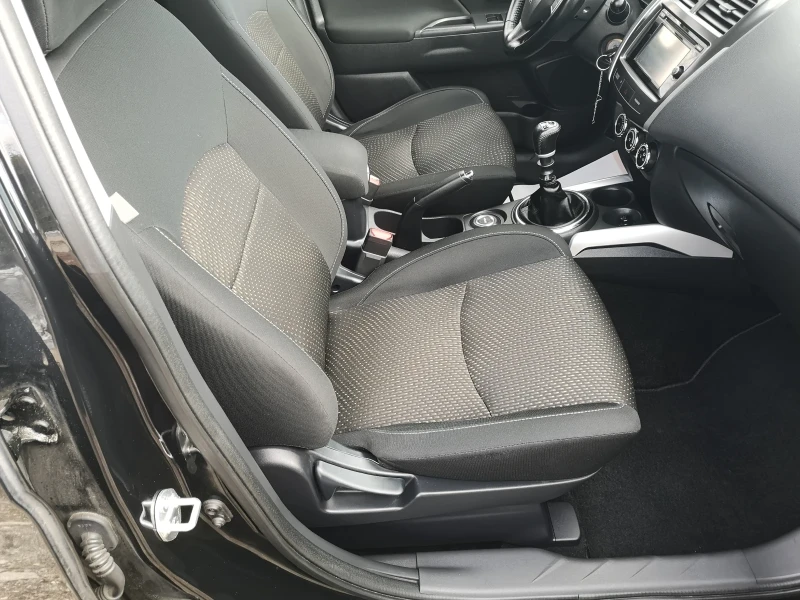 Mitsubishi ASX 1.8DID.4X4, снимка 9 - Автомобили и джипове - 52632123