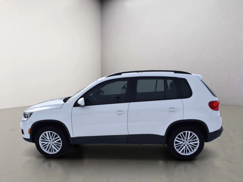 VW Tiguan * АвтоКредит* (Цена до БГ) , снимка 7 - Автомобили и джипове - 53560527