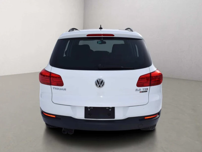 VW Tiguan * АвтоКредит* (Цена до БГ) , снимка 8 - Автомобили и джипове - 53560527