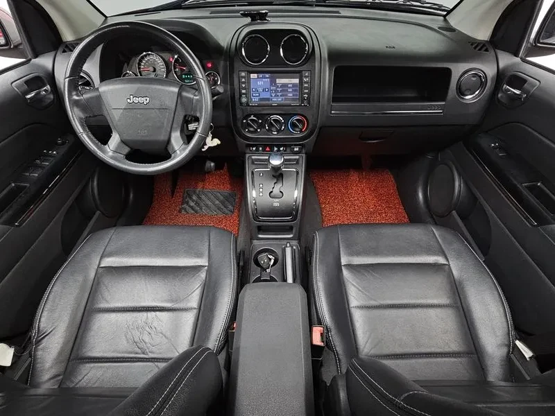 Jeep Compass, снимка 7 - Автомобили и джипове - 54463262