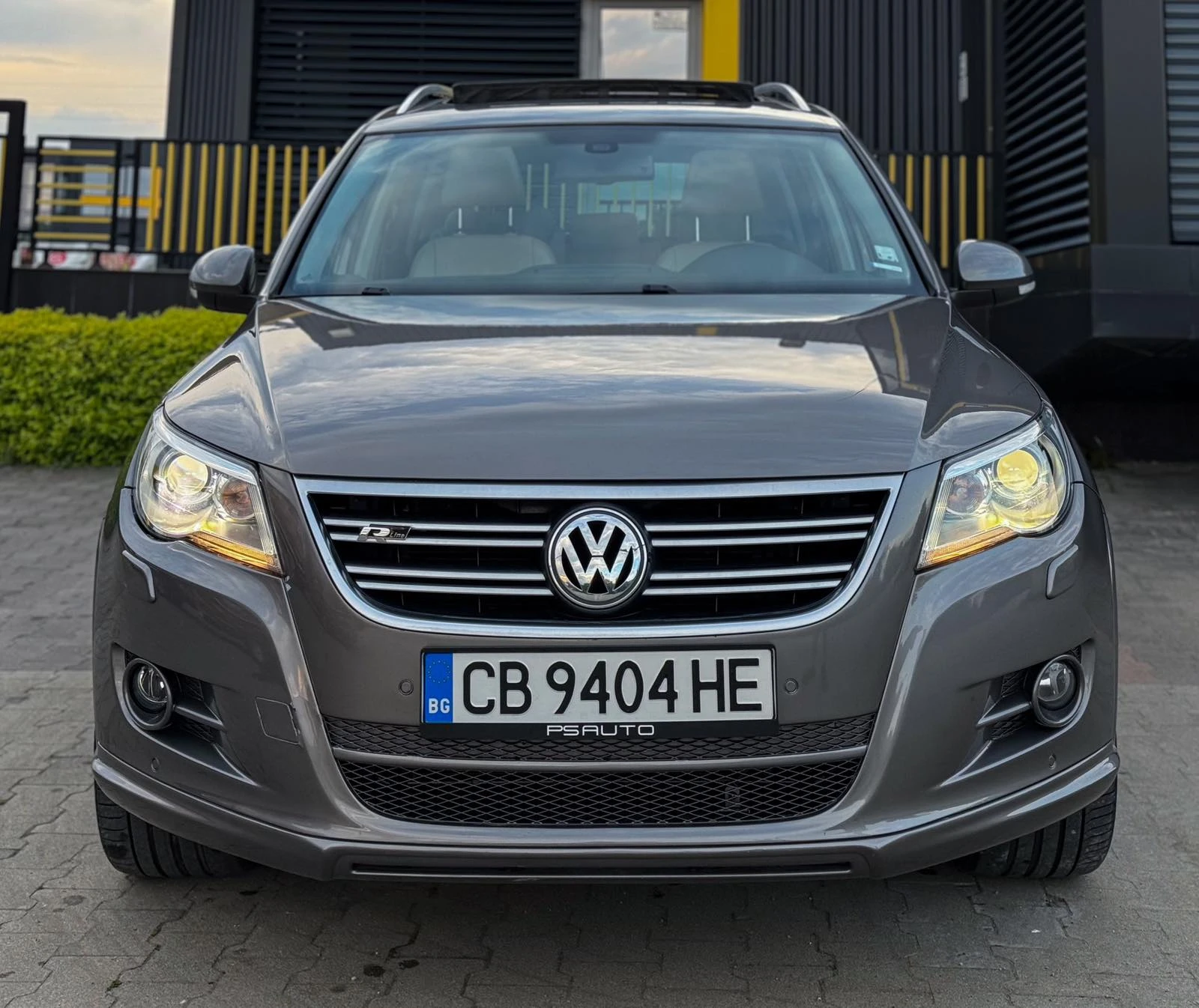 VW Tiguan 2.0 4MOTION DSG R-Line - изображение 3