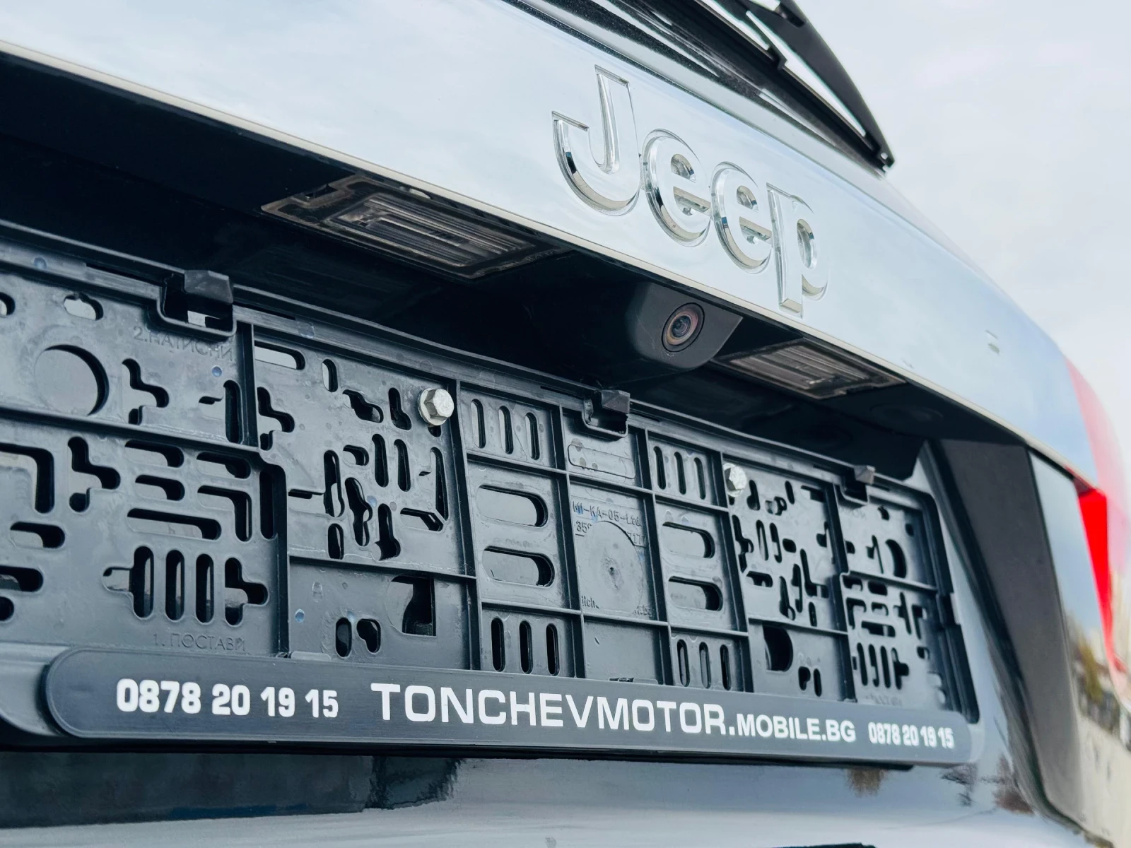 Jeep Grand cherokee 3.6  1-. 200 000 Overland  | Mobile.bg   17