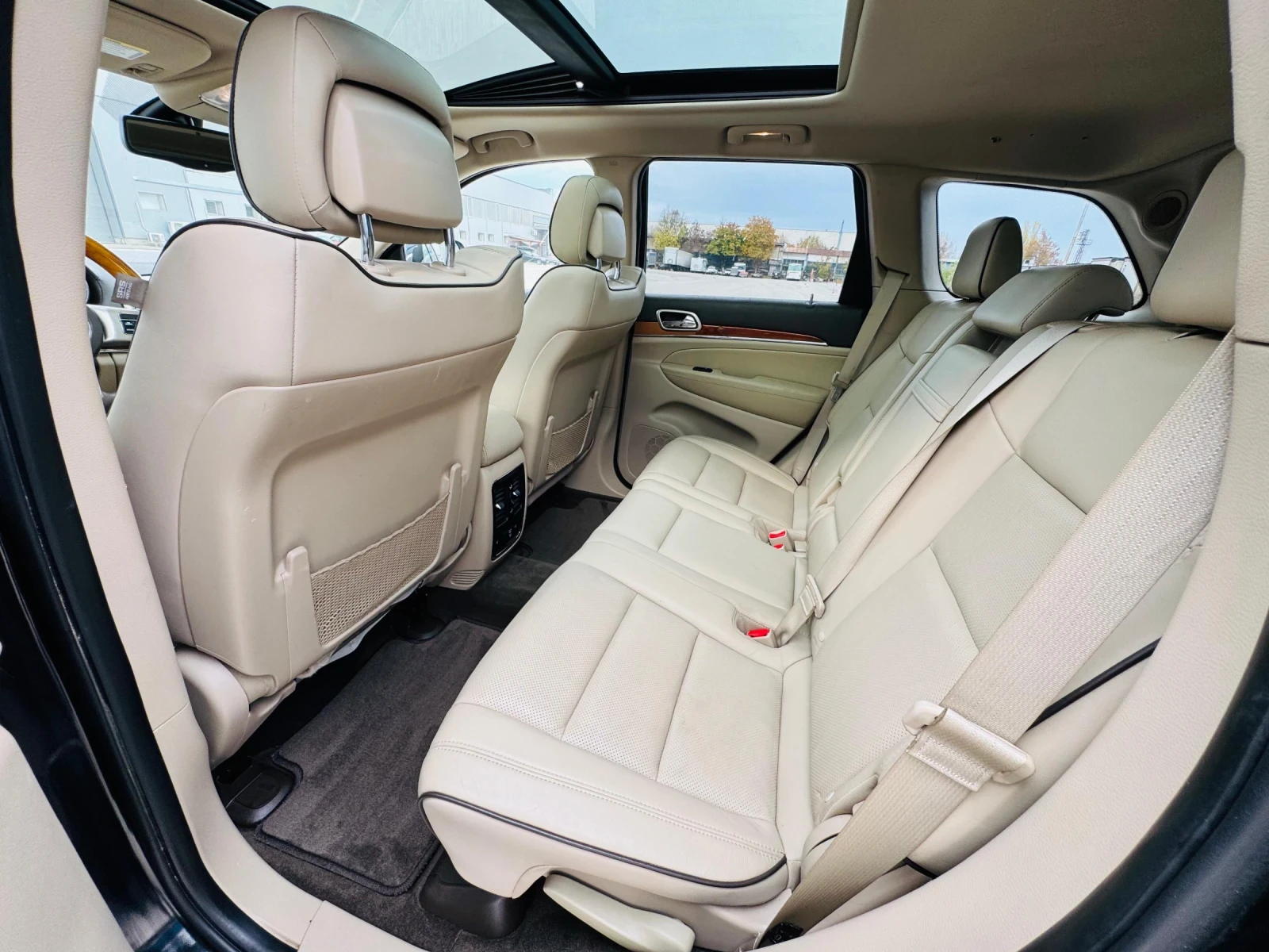 Jeep Grand cherokee 3.6  1-. 200 000 Overland  | Mobile.bg   15