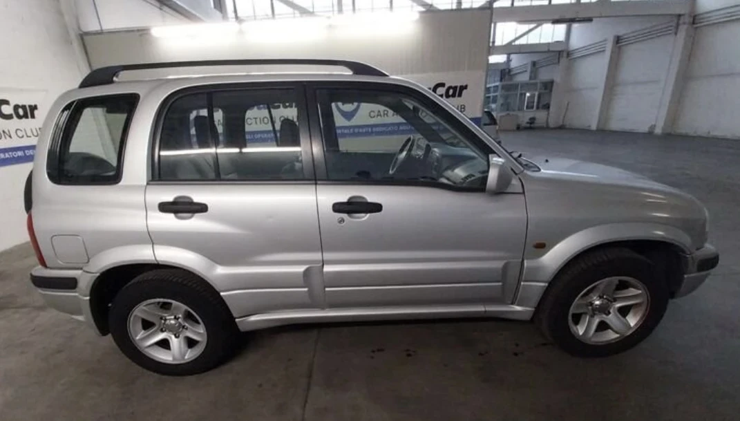 Suzuki Grand vitara 2.0i 4x4 145000km!!! - изображение 3