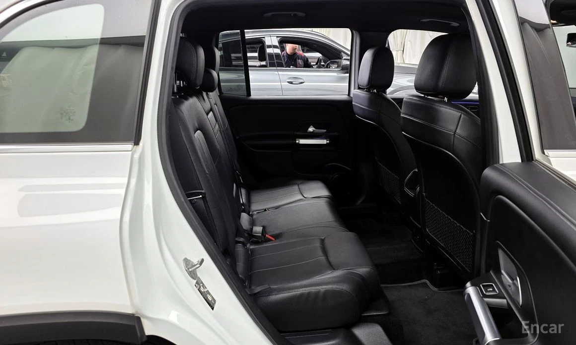 Mercedes-Benz GLB | Mobile.bg � ����������� 12