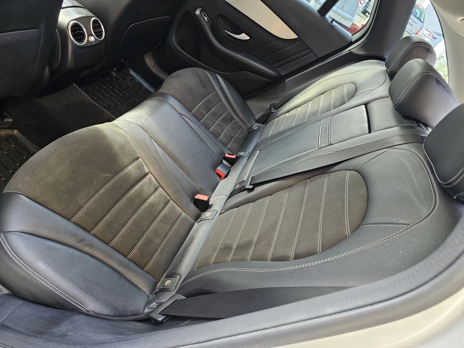 Mercedes-Benz GLC 220 GLC220D  4MATIC 194кс PAN, снимка 8 - Автомобили и джипове - 54096234