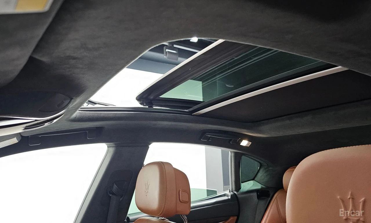 Maserati Levante 3.0* AWD* LUXURARY* ПОДГРЕВ* ОБДУХВАНЕ* НАВИГАЦИЯ, снимка 11 - Автомобили и джипове - 54766167