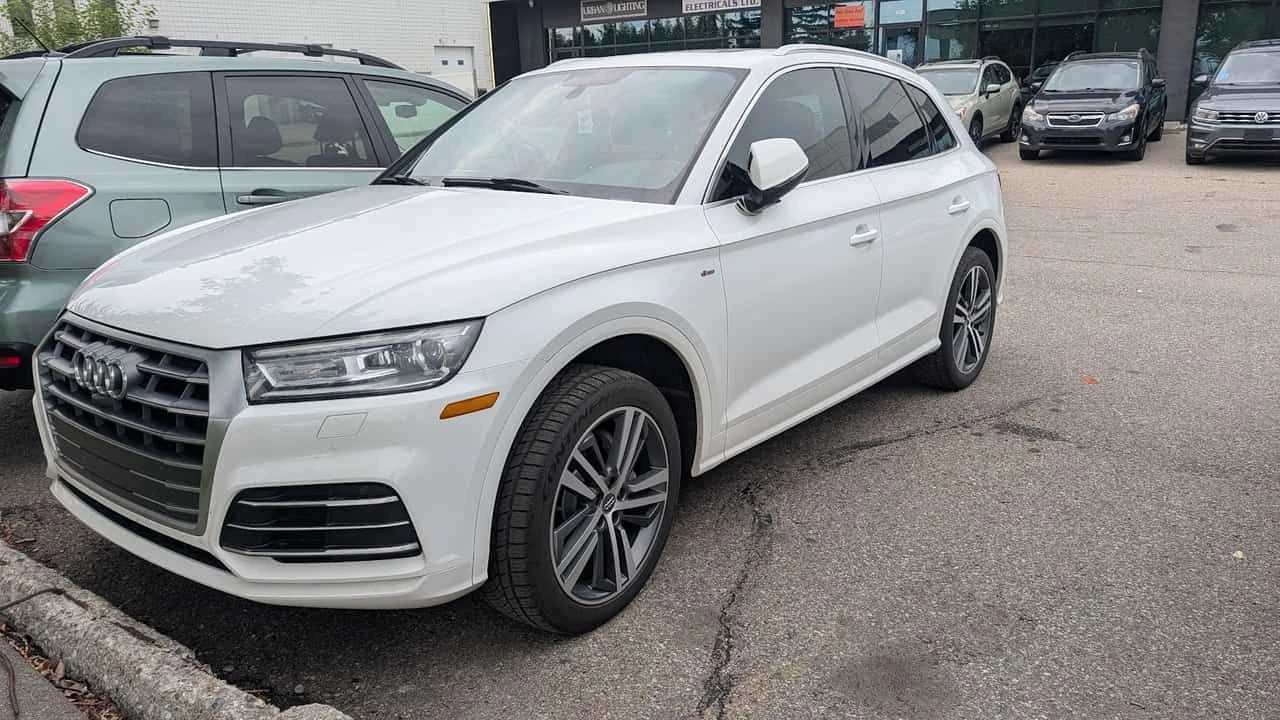 Audi Q5 * Progressiv S-line* CARFAX* АВТОФИНАНСИРАНЕ* 
