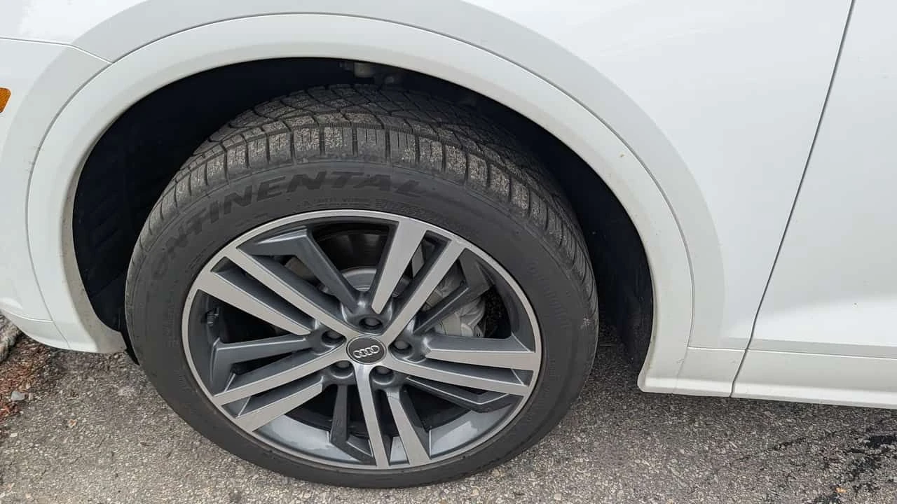 Audi Q5 * Progressiv S-line* CARFAX* АВТОФИНАНСИРАНЕ* , снимка 13 - Автомобили и джипове - 55645547