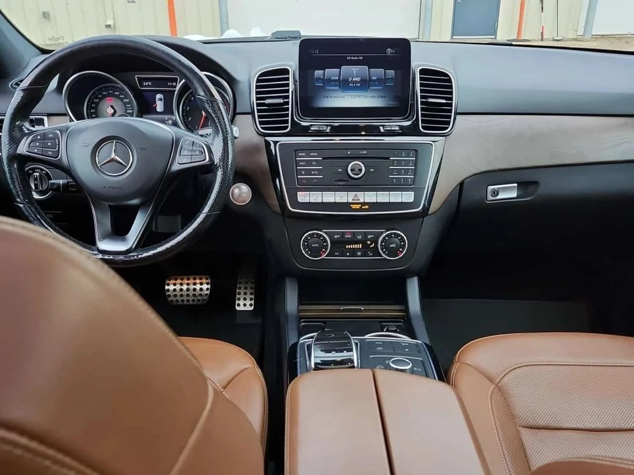 Mercedes-Benz GLE 400, снимка 10 - Автомобили и джипове - 56732018