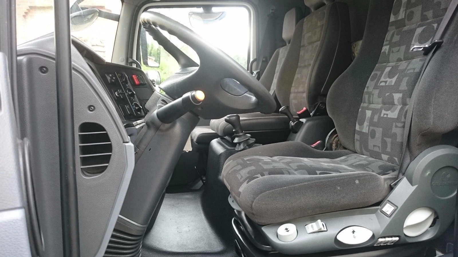 Mercedes-Benz Atego 818, снимка 8 - Камиони - 53766541