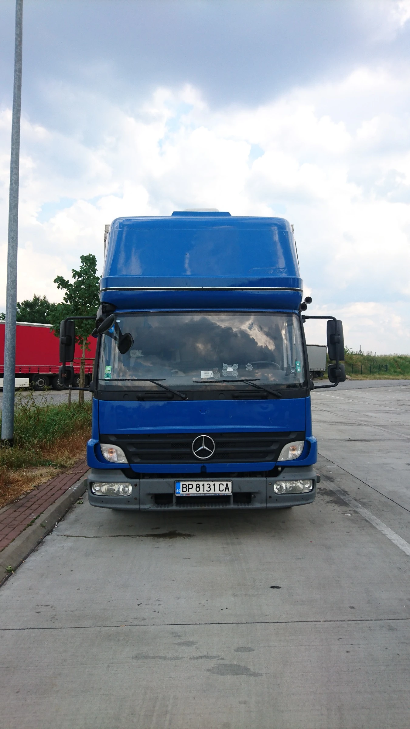 Mercedes-Benz Atego 818, снимка 11 - Камиони - 53766541
