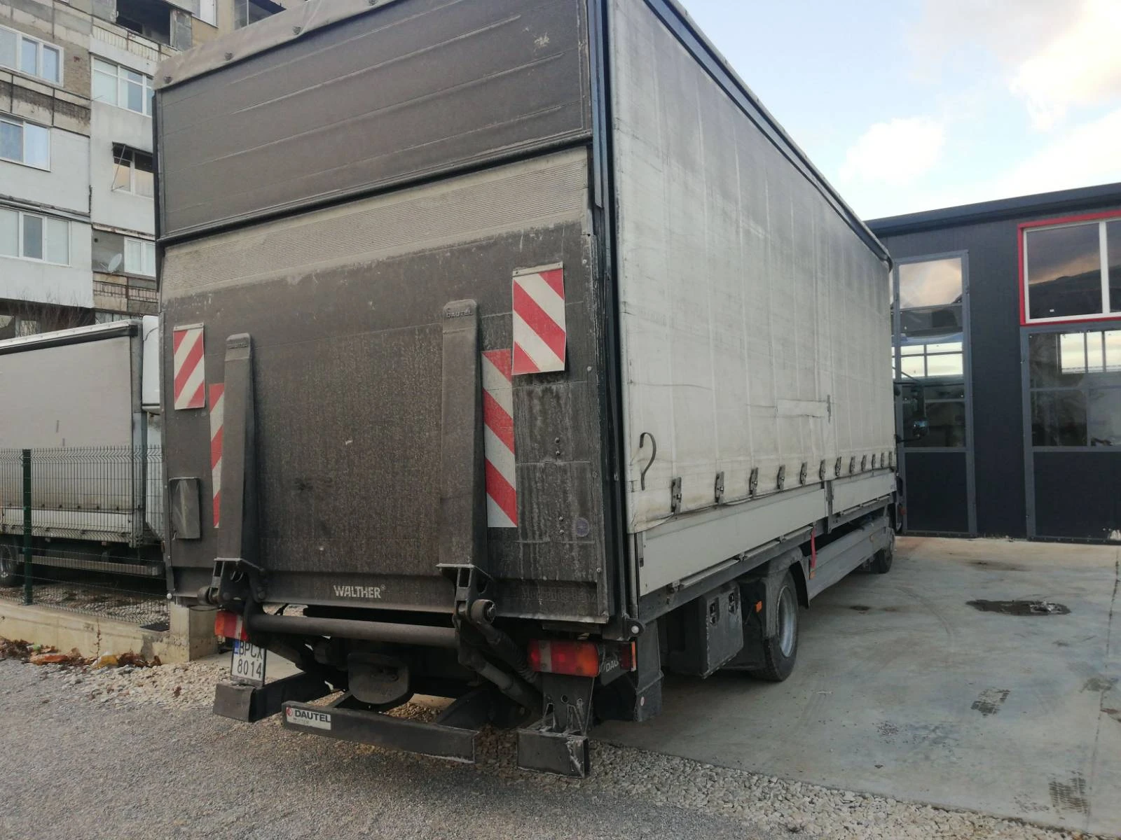 Mercedes-Benz Atego 818, снимка 16 - Камиони - 54591340