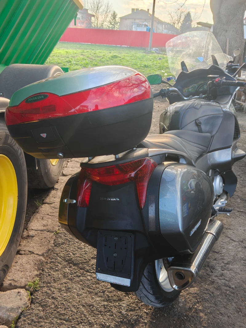 Honda Deauville 700i, снимка 6 - Мотоциклети и мототехника - 53571910