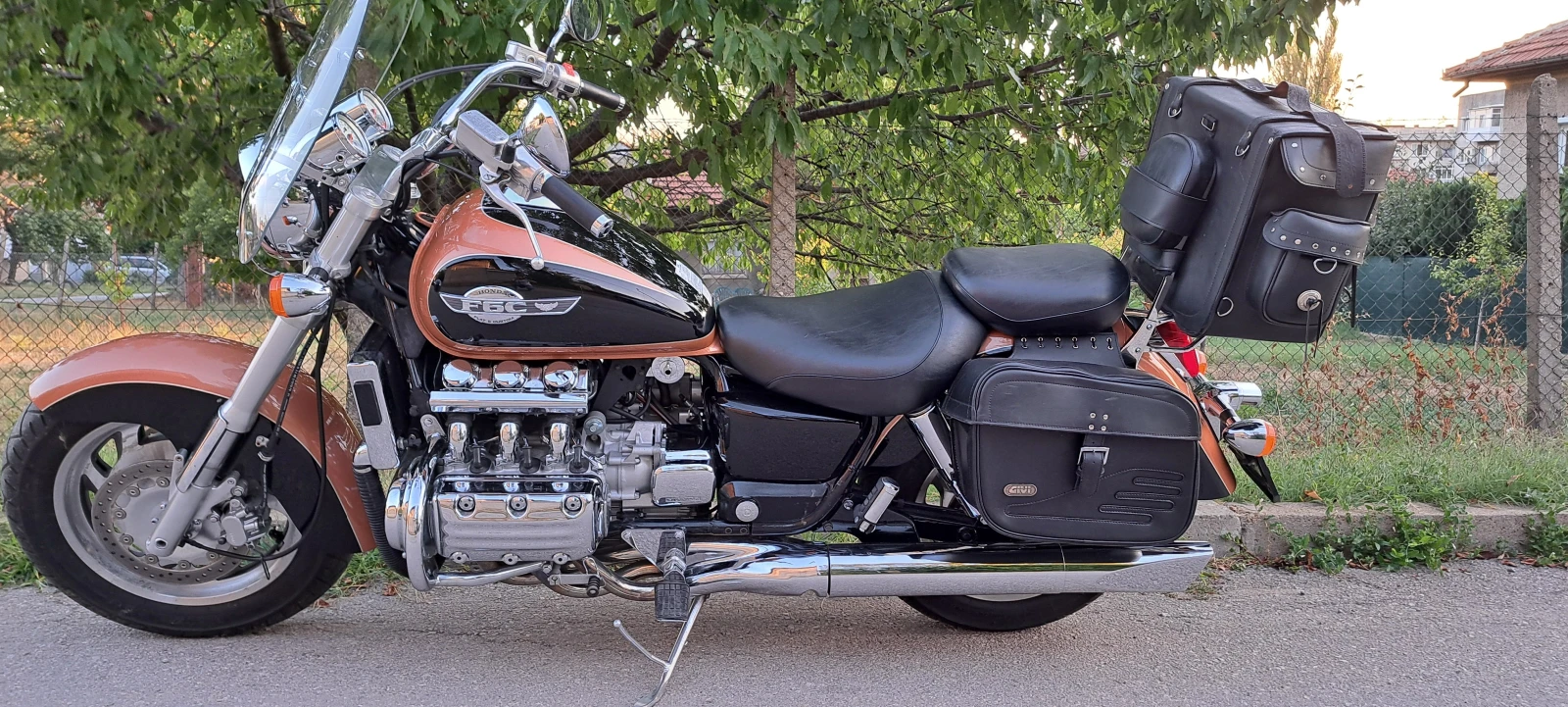 Honda Valkyrie F6C - изображение 2