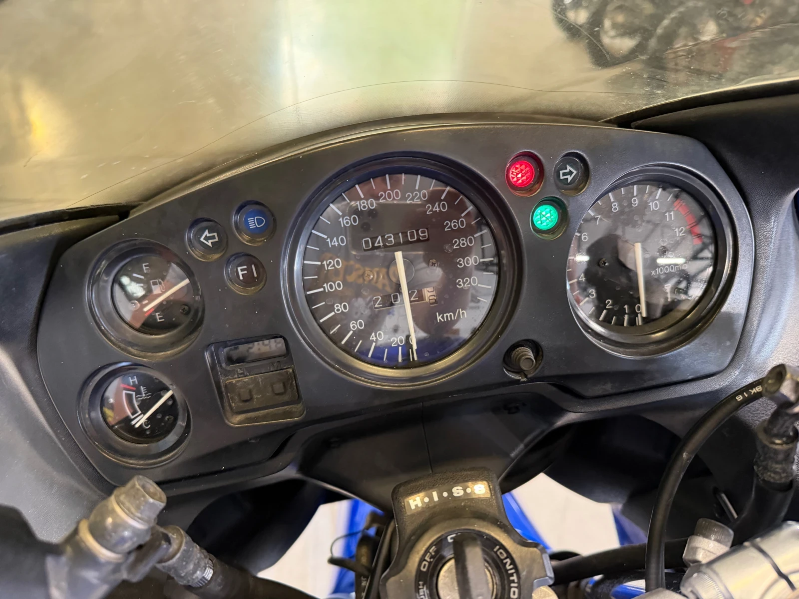Honda Cbr 1100XX Super Blackbird , снимка 9 - Мотоциклети и мототехника - 54608542