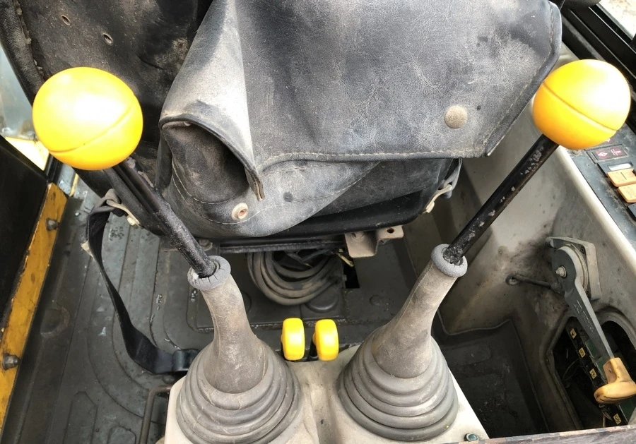 Багер JCB 1 CX, снимка 10 - Индустриална техника - 54611529