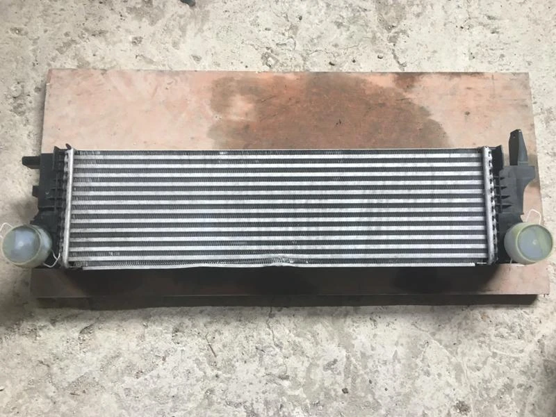 Двигател за Mercedes-Benz V 200, снимка 2 - Части - 53556547