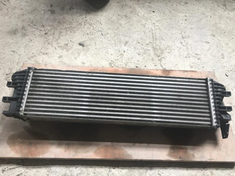 Двигател за Mercedes-Benz V 200, снимка 3 - Части - 53556547