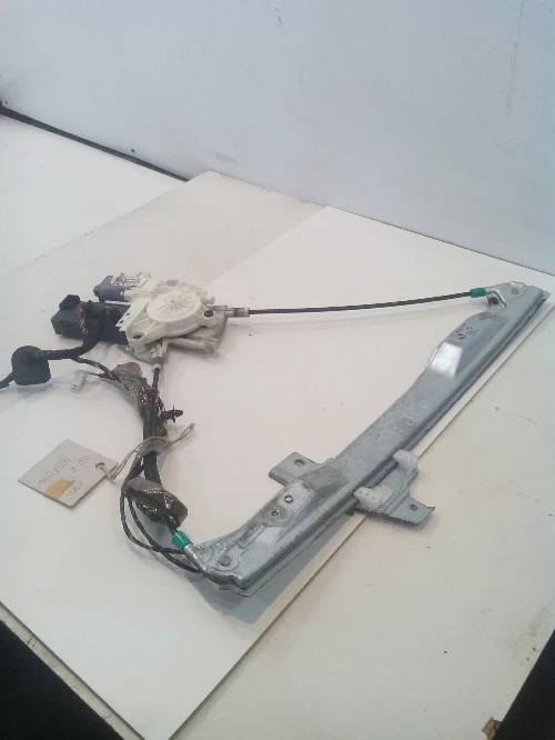 Машинка ел.стъкла Пежо 407 (предна дясна),стъклоповдигач