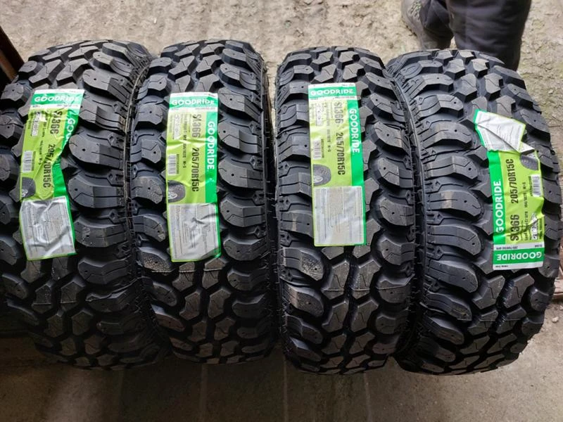 Гуми Всесезонни 205/70R15, снимка 1 - Гуми и джанти - 36279594