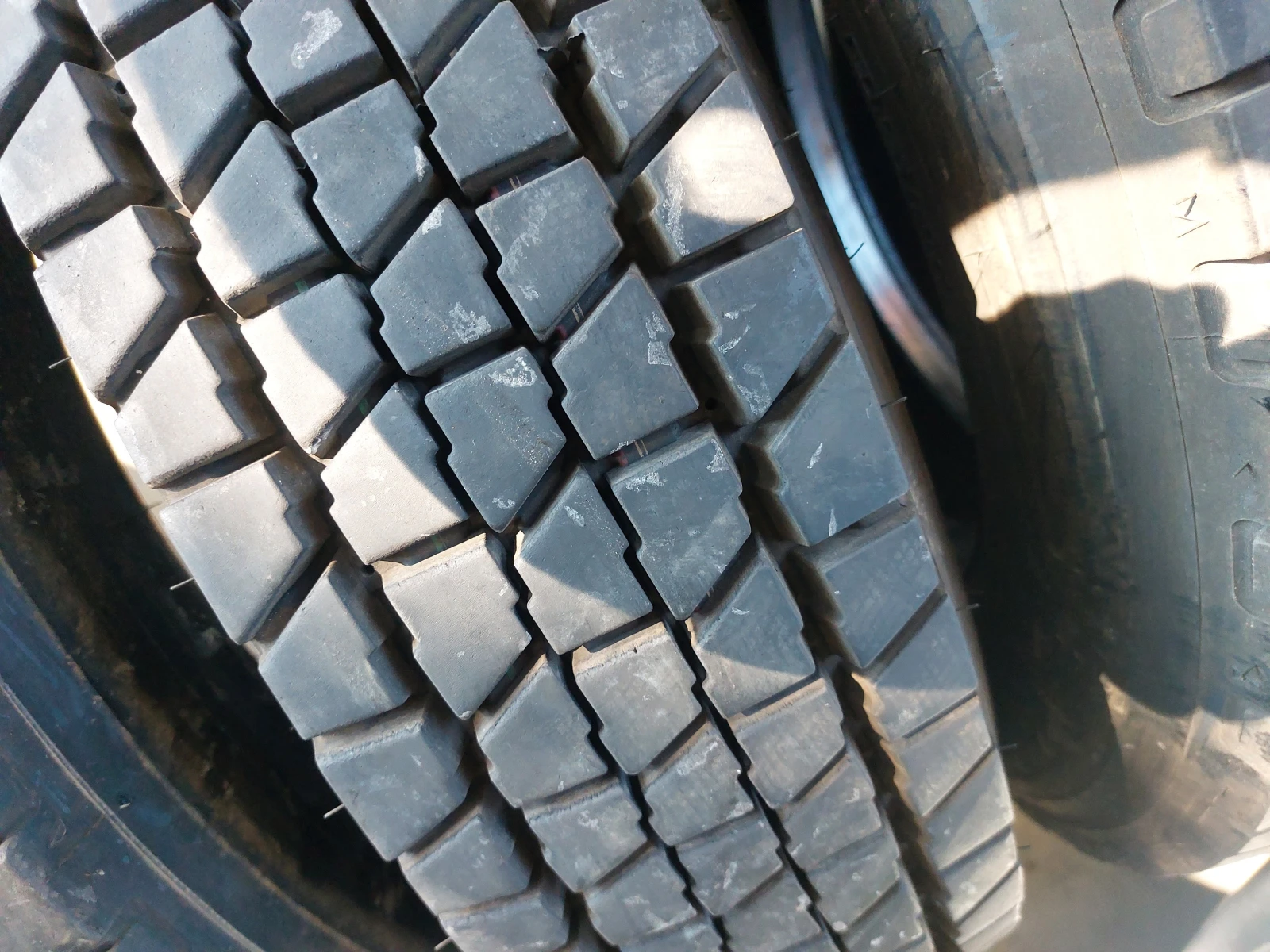  215/90R17.5 | Mobile.bg   3