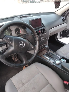 Mercedes-Benz C 320, снимка 4