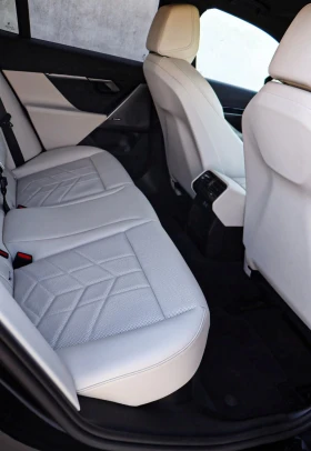 BMW i5 eDrive40 M-Sport , снимка 5