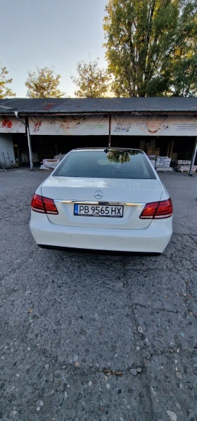 Mercedes-Benz E 200 2.2, снимка 5