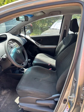 Toyota Yaris 1.3   | Mobile.bg    8