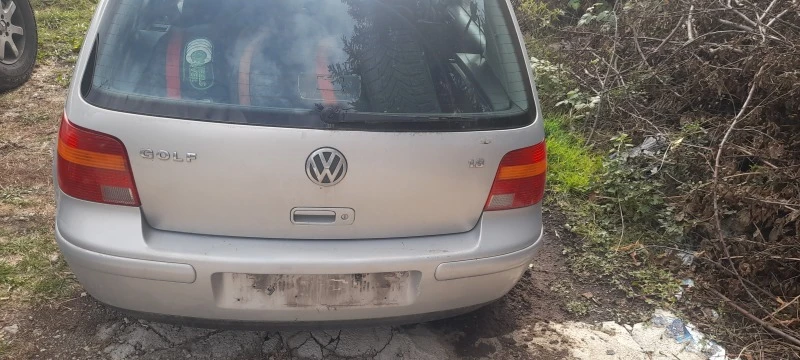 VW Golf, снимка 2 - Автомобили и джипове - 46996616