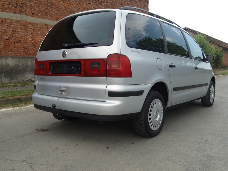 VW Sharan 1.9TDI* 116кс* , снимка 6 - Автомобили и джипове - 46648639