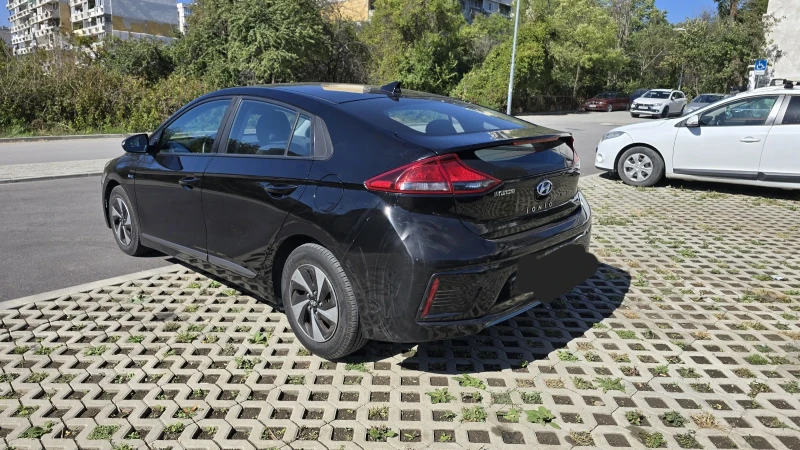 Hyundai Ioniq 28.08.2018г, камера, дистроник, снимка 4 - Автомобили и джипове - 47449575