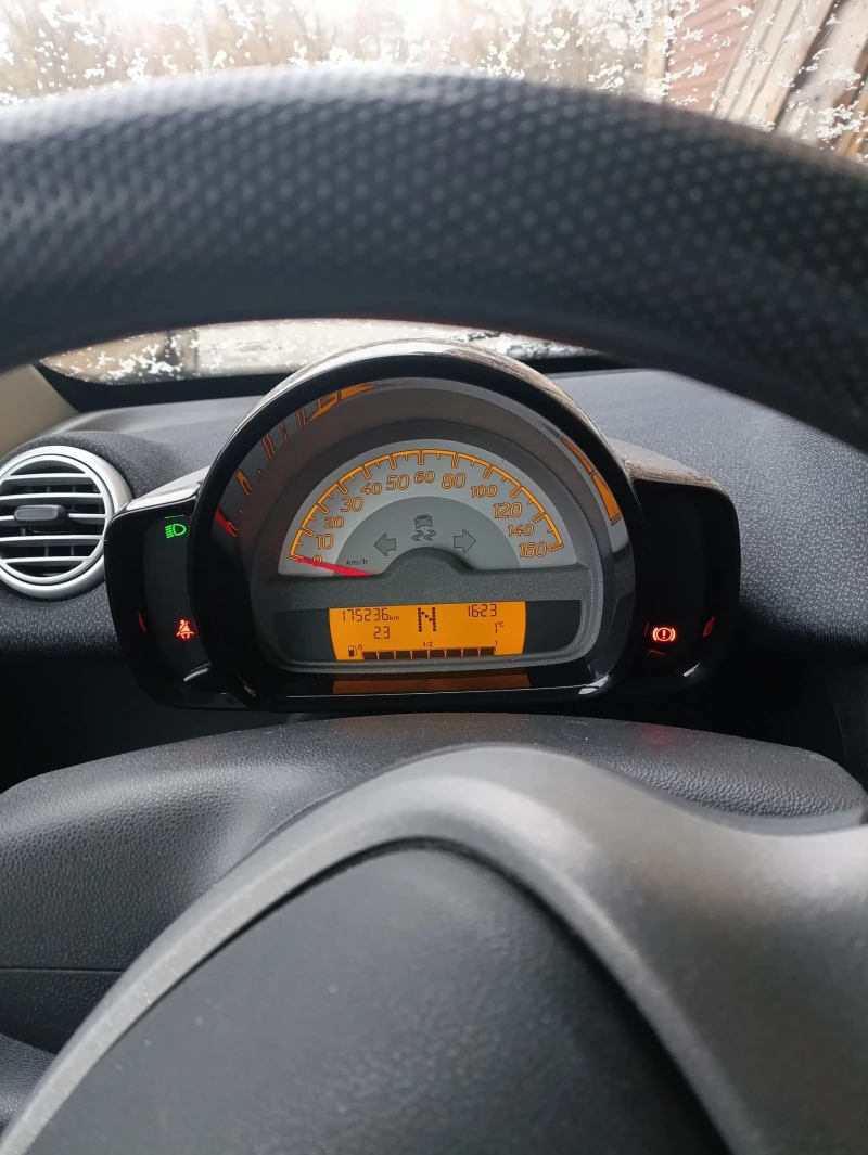 Smart Fortwo MHD, снимка 6 - Автомобили и джипове - 48208302