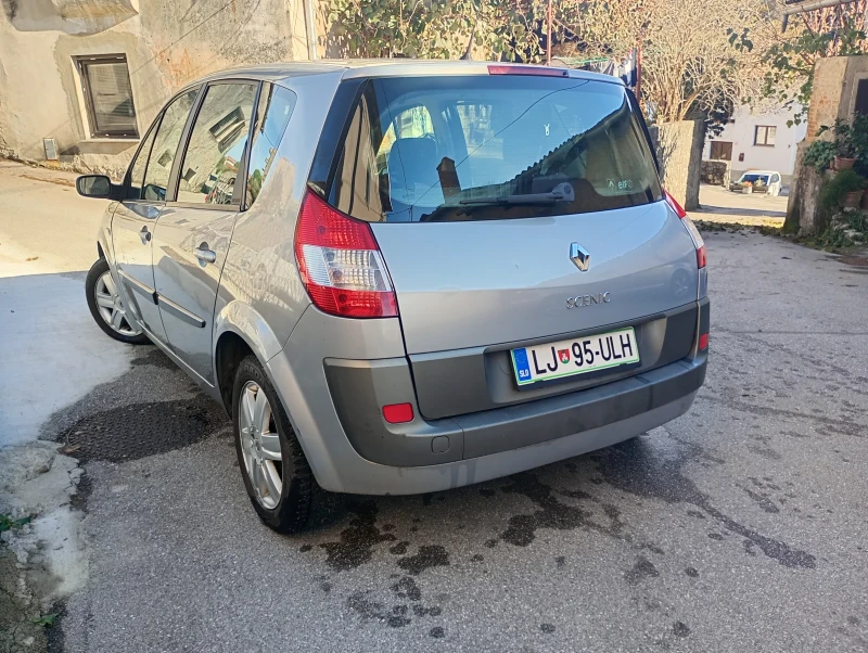 Renault Scenic, снимка 3 - Автомобили и джипове - 48223783