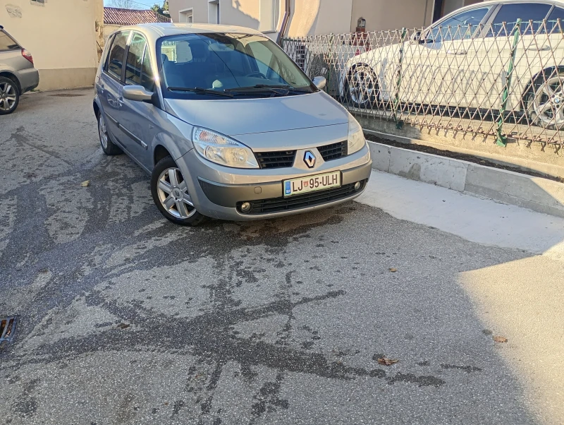 Renault Scenic, снимка 5 - Автомобили и джипове - 48223783