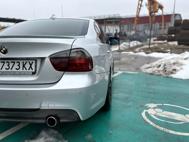 BMW 330 330d , снимка 14 - Автомобили и джипове - 49391710