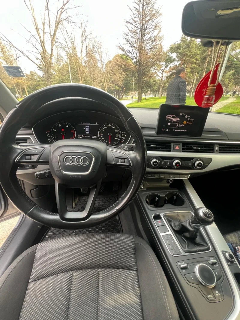 Audi A4, снимка 4 - Автомобили и джипове - 49510332