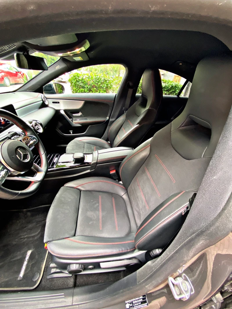 Mercedes-Benz CLA 180 AMG пакет черен пакет, снимка 13 - Автомобили и джипове - 51358875