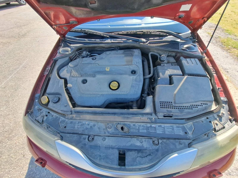 Renault Laguna, снимка 12 - Автомобили и джипове - 52355494