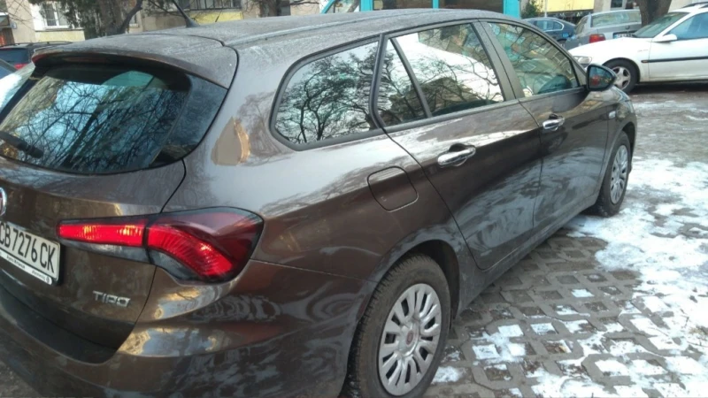 Fiat Tipo Комби, снимка 12 - Автомобили и джипове - 51400811
