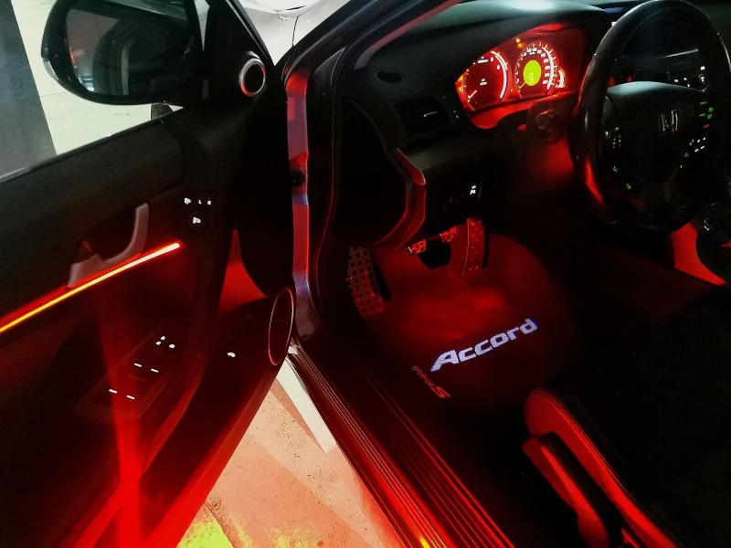Honda Accord Type S като нова, снимка 12 - Автомобили и джипове - 52323940