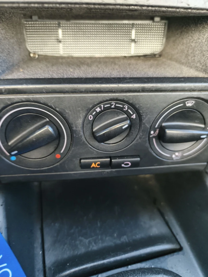 VW ID.4, снимка 7 - Автомобили и джипове - 52870526