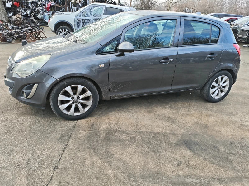 Opel Corsa 1.2i Газ, снимка 2 - Автомобили и джипове - 53024974