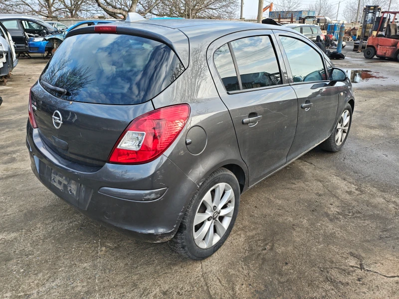 Opel Corsa 1.2i Газ, снимка 4 - Автомобили и джипове - 53024974