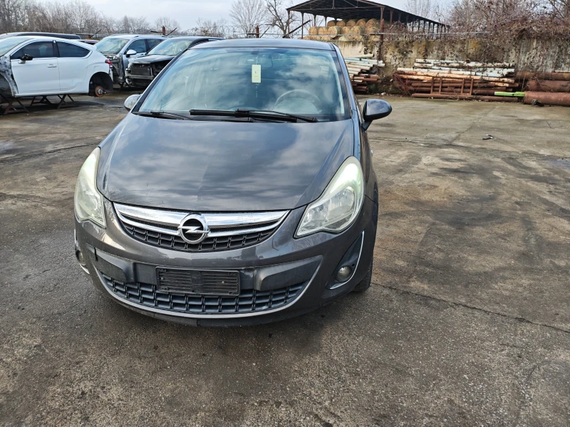 Opel Corsa 1.2i Газ